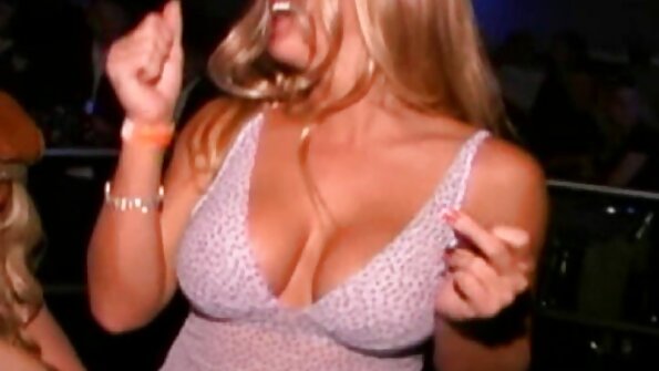 Jeune enseignant enregistre tante film x amateur français mature